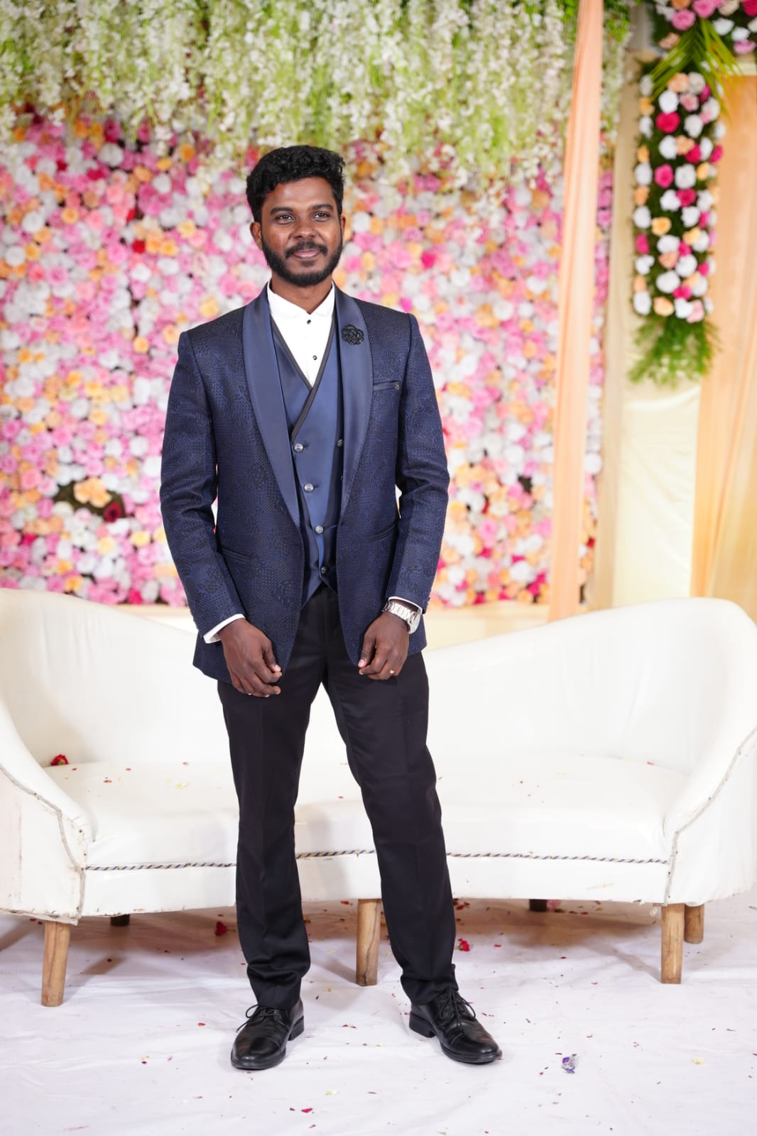 M.NAVEEN